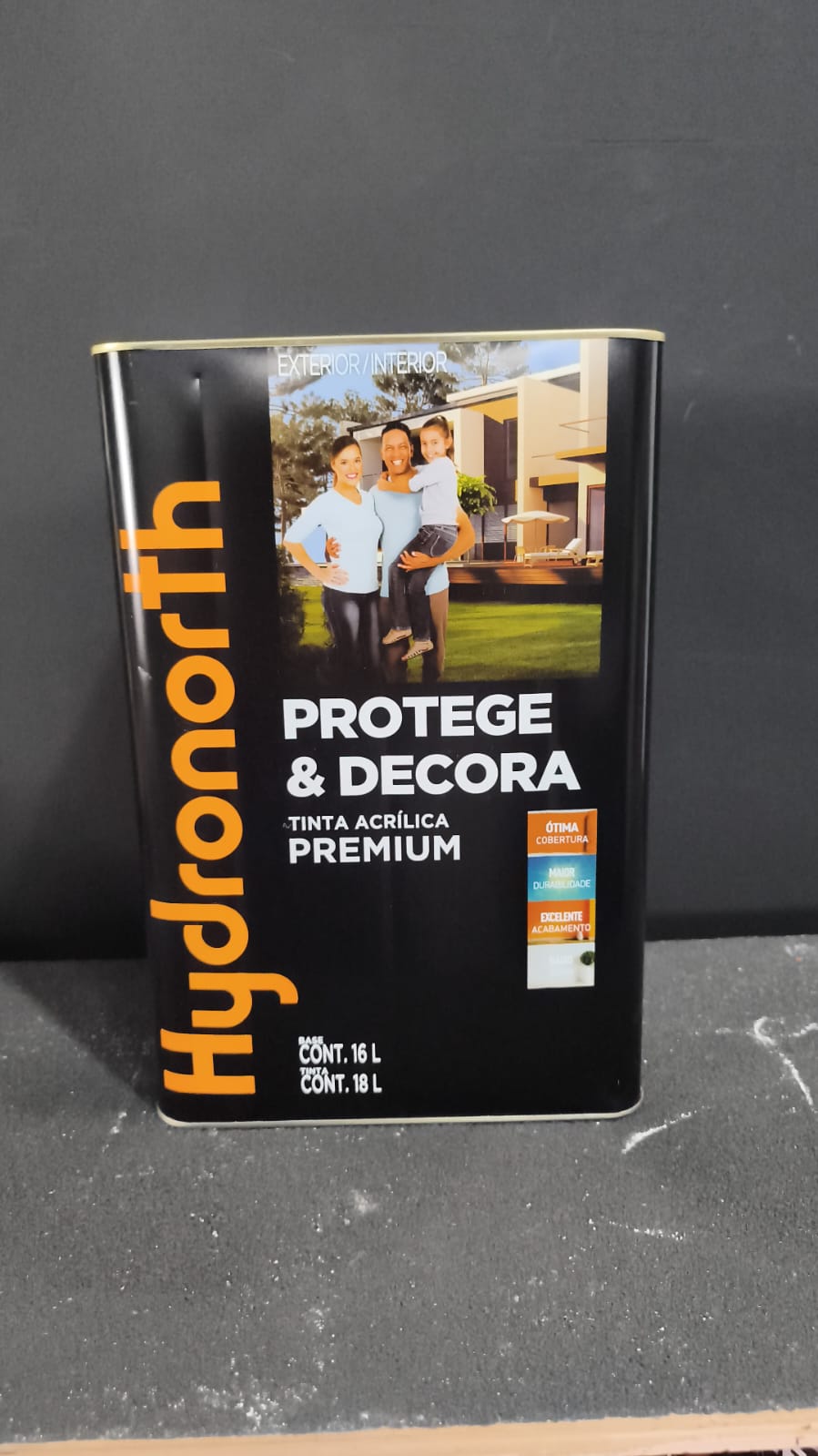 Tinta acrilica premium protege e decora